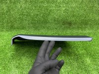 Mercedes-Benz / 190e / Накладка крыла