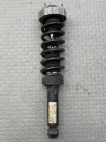 Audi / Q7 / Амортизатор подвески