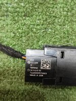 BMW / X1 / Кнопка аварийной сигнализации