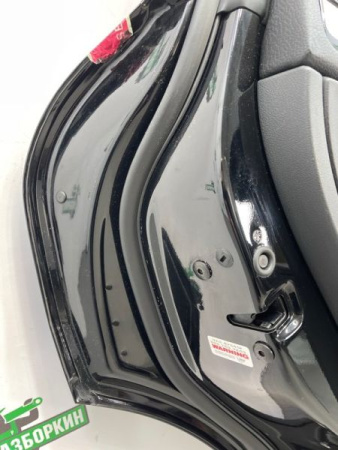 Volkswagen / Touareg / Дверь боковая
