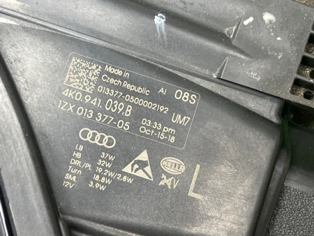 Audi / A6 / Фара светодиодная