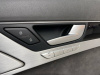Audi / A8 / Обшивка двери