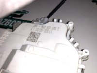 Volkswagen / Touareg / Замок двери