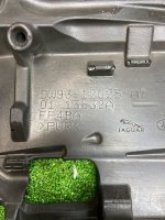 Land Rover / Range Rover / Крышка катушки зажигания