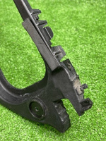 Audi / Q7 / Направляющая бампера