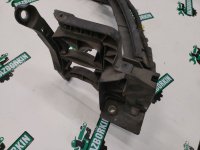 Audi / Q5 / Крепление фары