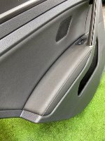 Volkswagen / Golf / Обшивка двери