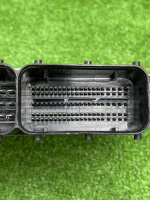 Audi / A4 / Блок управления двигателем