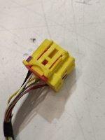 Audi / Q5 / Разъем