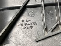 Volkswagen / Touareg / Брызговик