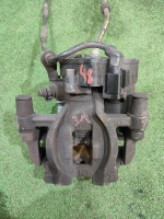 BMW / X1 / Суппорт тормозной