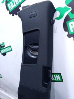 Audi / Q7 / Накладка стойки