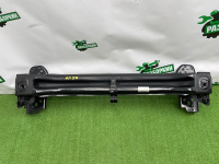 Volkswagen / Touareg / Усилитель бампера