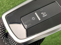 Audi / A6 / Блок управления светом