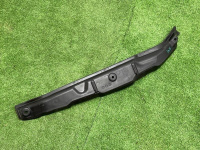 Audi / A6 / Пыльник крыла