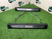 BMW / X5 / Накладки порогов М с подсветкой