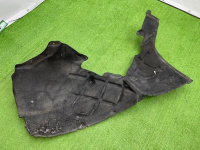 Volkswagen / Touareg / Подкрылок