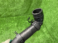 Porsche / Cayenne / Патрубок радиатора