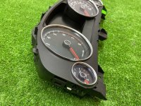 Volkswagen / Touareg / Панель приборов Volkswagen / Touareg / Панель приборов