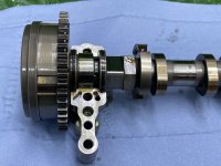 BMW / 7-Series / Распредвал выпускной