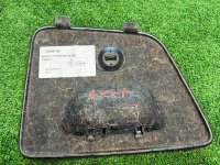 BMW / 7-Series / Обшивка багажника