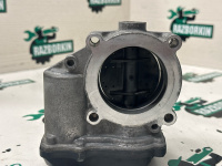 Audi / A4 / Дроссельная заслонка