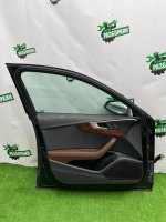 Audi / A4 / Дверь боковая