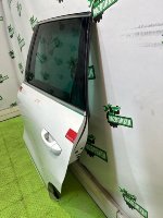 Volkswagen / Touareg / Дверь боковая