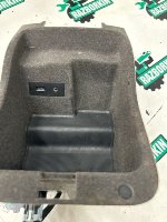 Porsche / Cayenne / Вещевой ящик центральной консоли