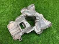 BMW / X5 / теплозащитный экран