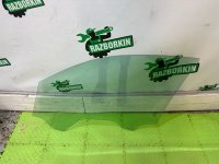 Volkswagen / Tiguan / Стекло двери