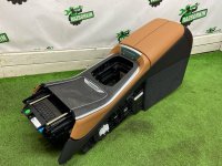 BMW / X5 / Консоль центральная