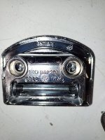 Volkswagen / Touareg / Ручка коврика багажника