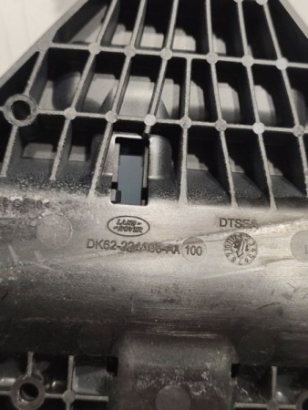Land Rover / Range Rover Sport / Замок двери с доводчиком