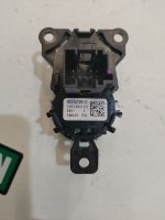 BMW / X3 / Кнопка старт-стоп