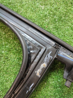 Audi / Q5 / Направляющая стекла двери