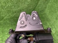 BMW / ALPINA B10 / Замок багажника