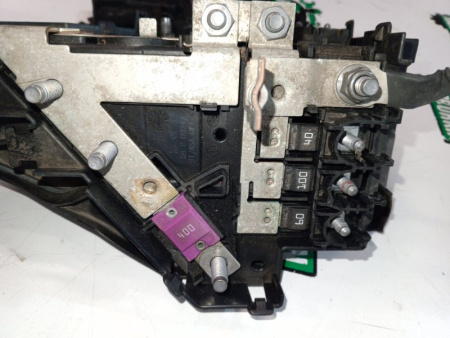 Mercedes-Benz / GLC 250d 4-matic / Блок предохранителей