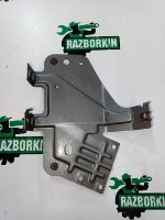 Ford / EXPLORER / Кронштейн