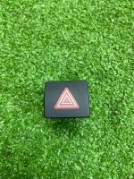 Audi / A5 / Кнопка аварийной сигнализации