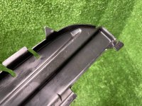 Mercedes-Benz / 300E / Накладка