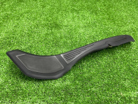 BMW / 3-Series / Водосток крышки багажника