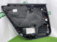 Audi / A6 / Обшивка двери