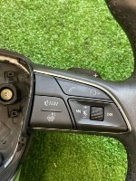Audi / Q7 / Руль