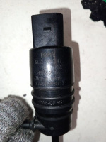 BMW / X5 / Насос омывателя фар