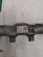 Audi / Q3 / Топливная рампа