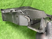 BMW / ALPINA B10 / Корпус воздушного фильтра