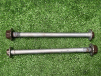 BMW / ALPINA B10 / Болт подвески