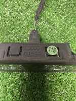 Audi / A5 / Плафон подсветки номерного знака