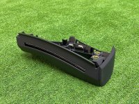 Audi / A6 / Кронштейн торпедо с подсветкой